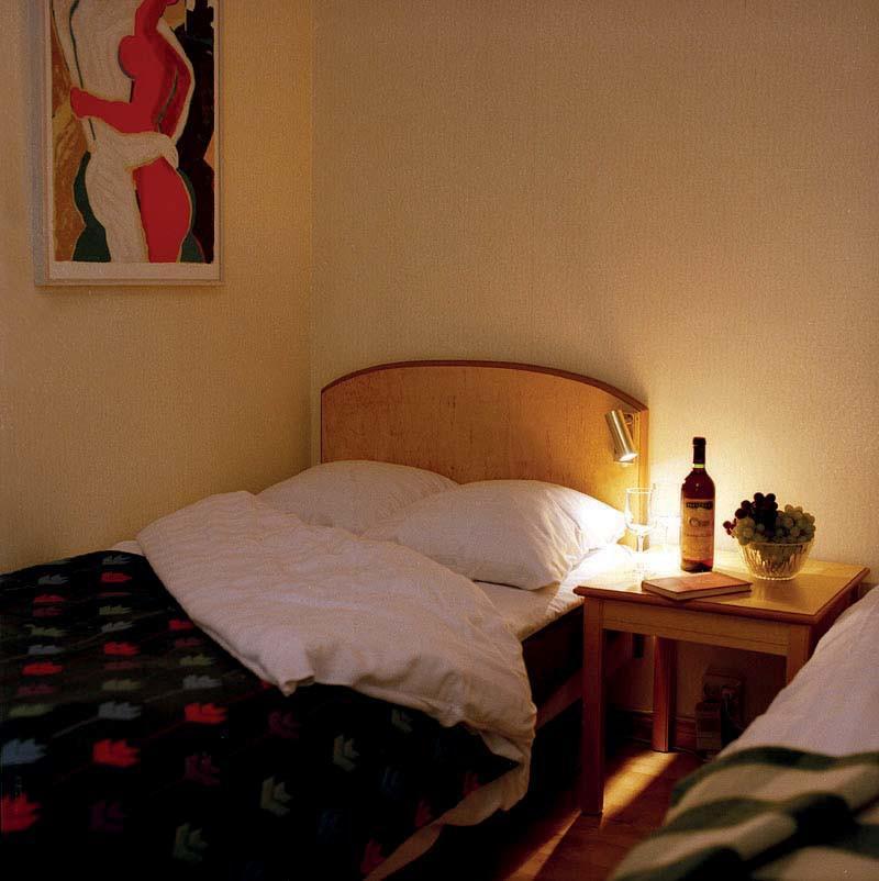 Nynaesgarden Hotell & Konferens Nynäshamn Buitenkant foto
