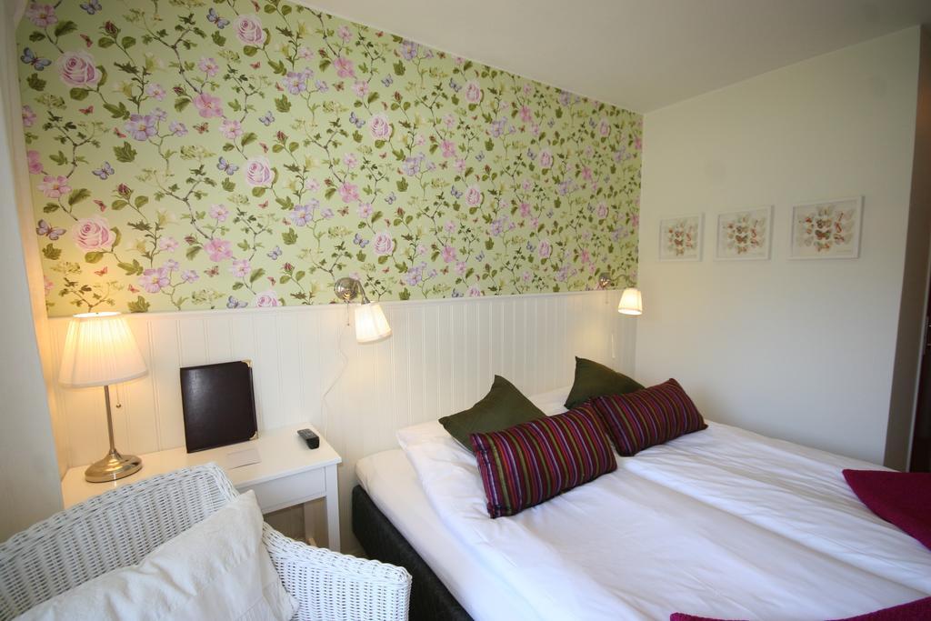Nynaesgarden Hotell & Konferens Nynäshamn Buitenkant foto