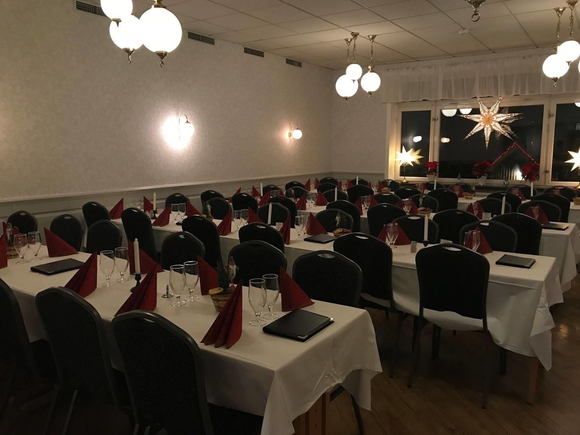 Nynaesgarden Hotell & Konferens Nynäshamn Buitenkant foto